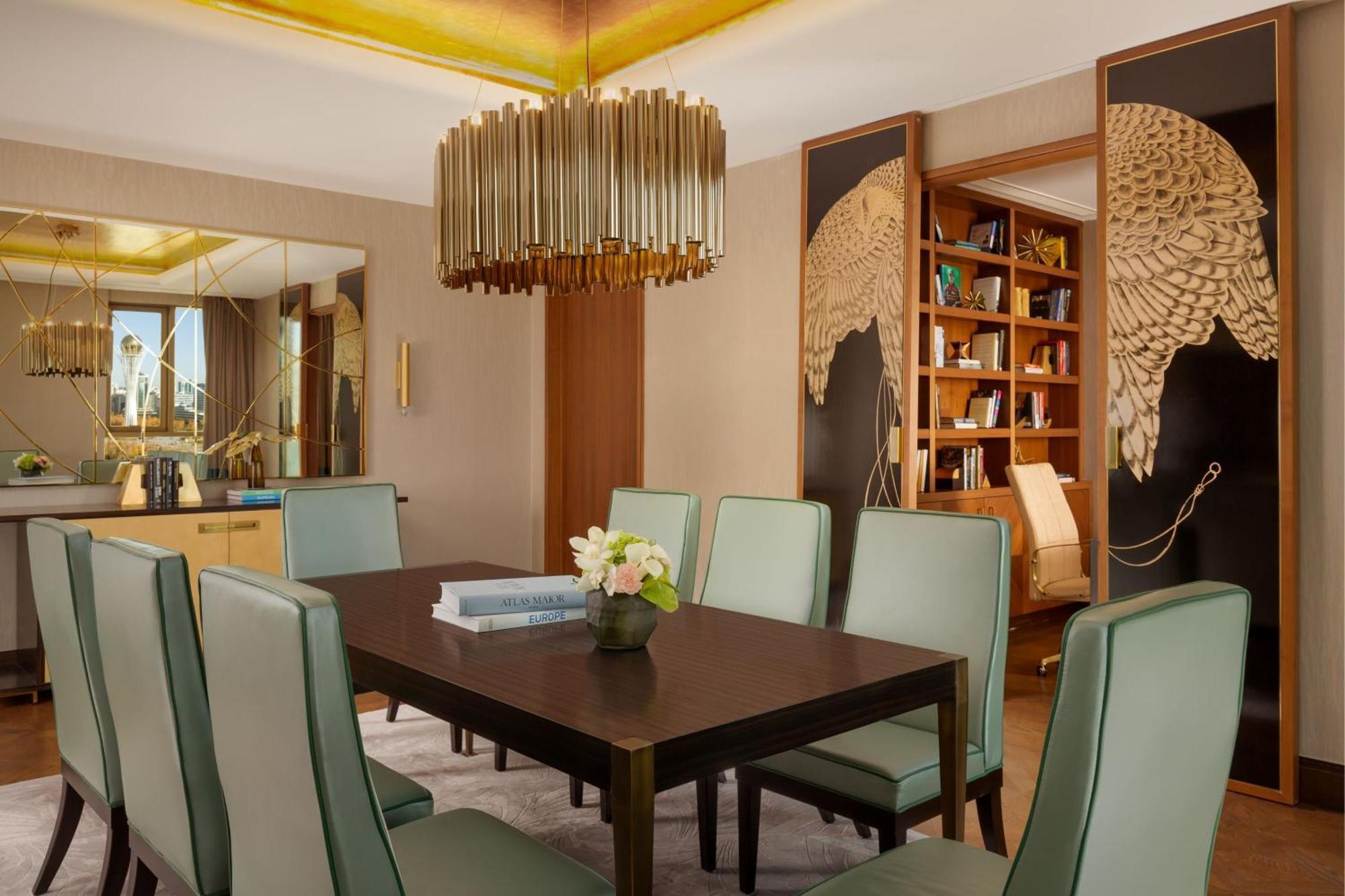 Hotel The Ritz-Carlton, Astana Esterno foto