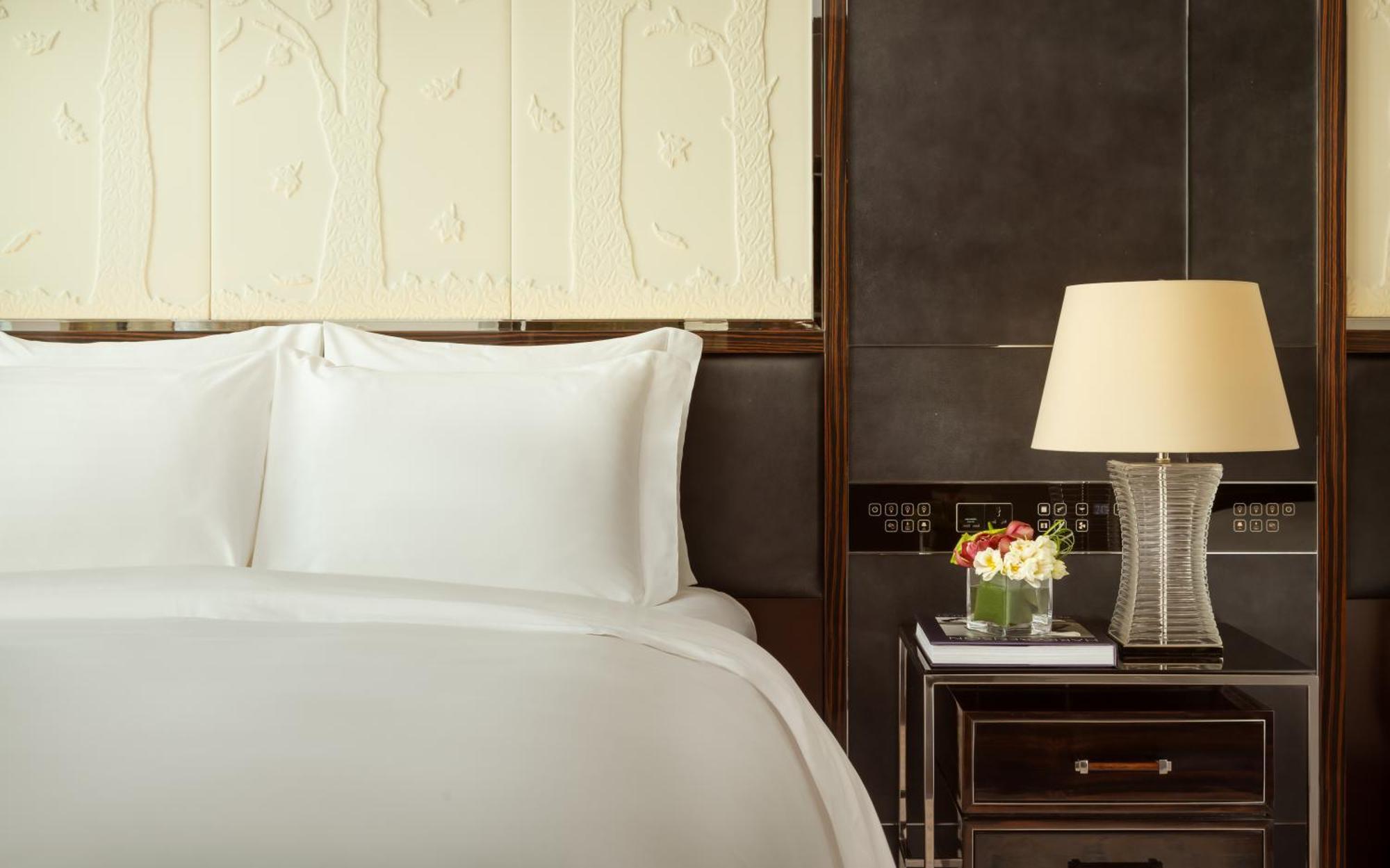 Hotel The Ritz-Carlton, Astana Esterno foto