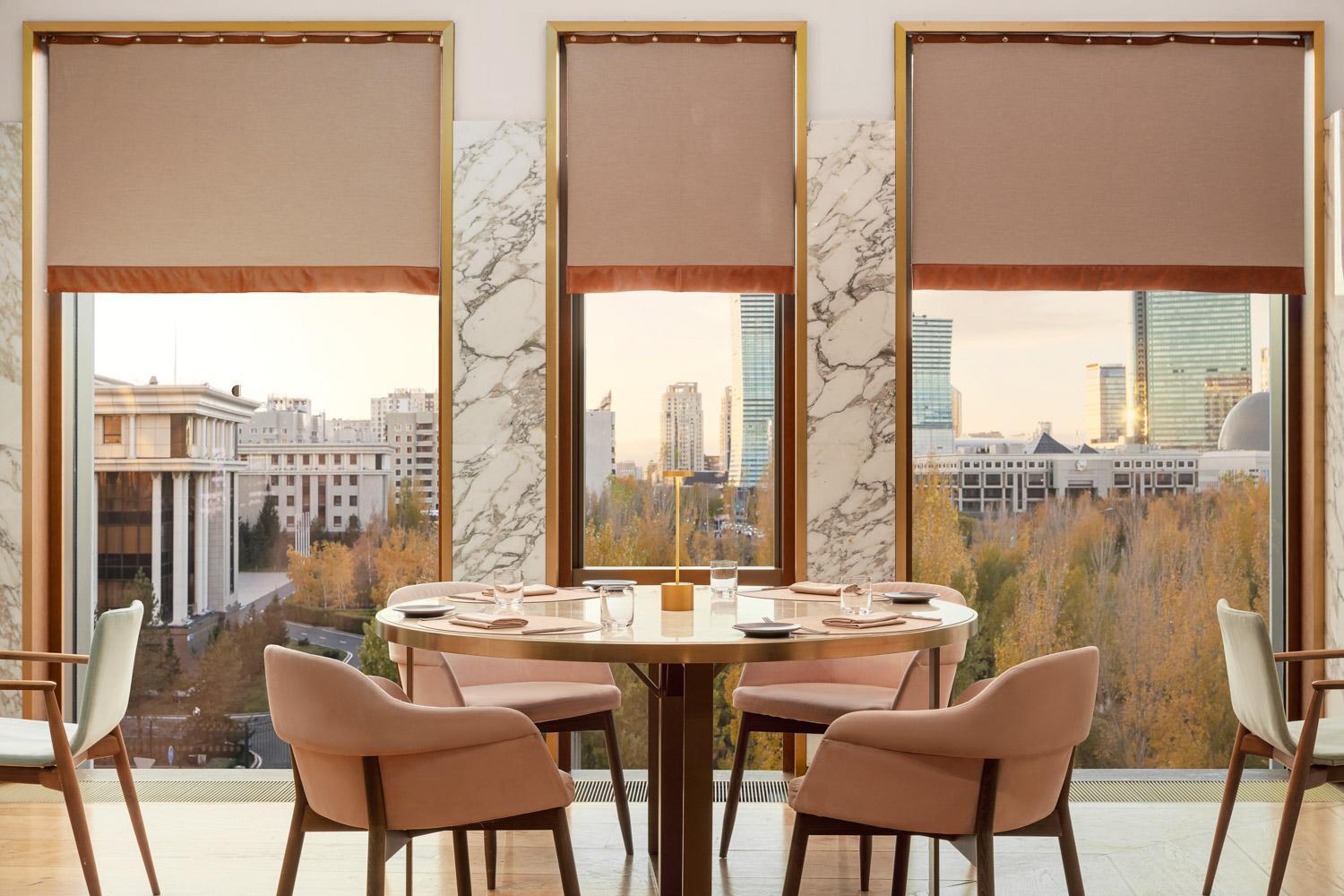 Hotel The Ritz-Carlton, Astana Esterno foto