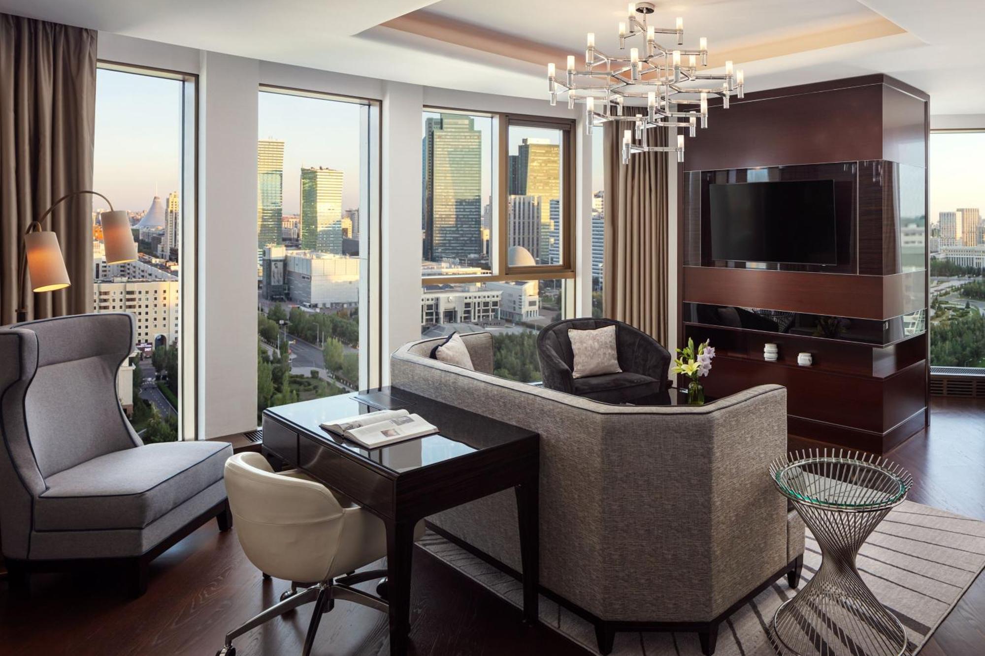 Hotel The Ritz-Carlton, Astana Esterno foto