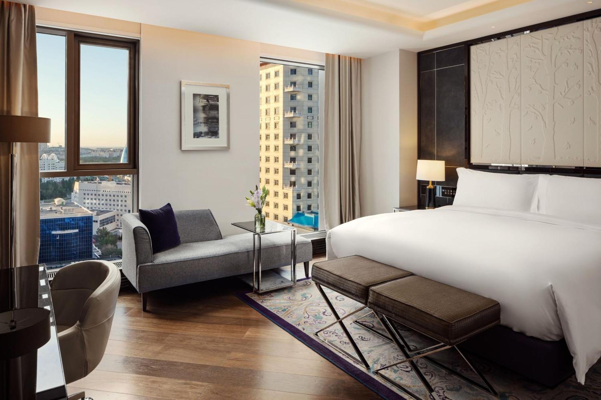 Hotel The Ritz-Carlton, Astana Esterno foto